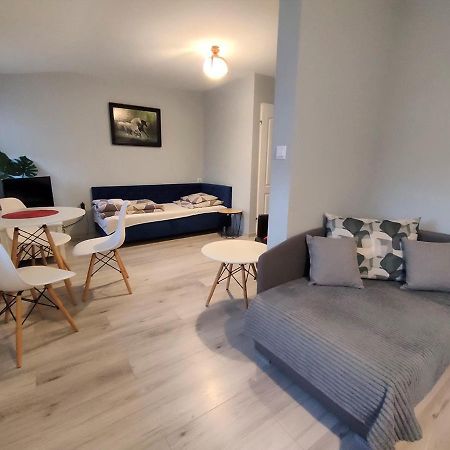 Stajnia Pod Debem Bed & Breakfast Starachowice Eksteriør bilde