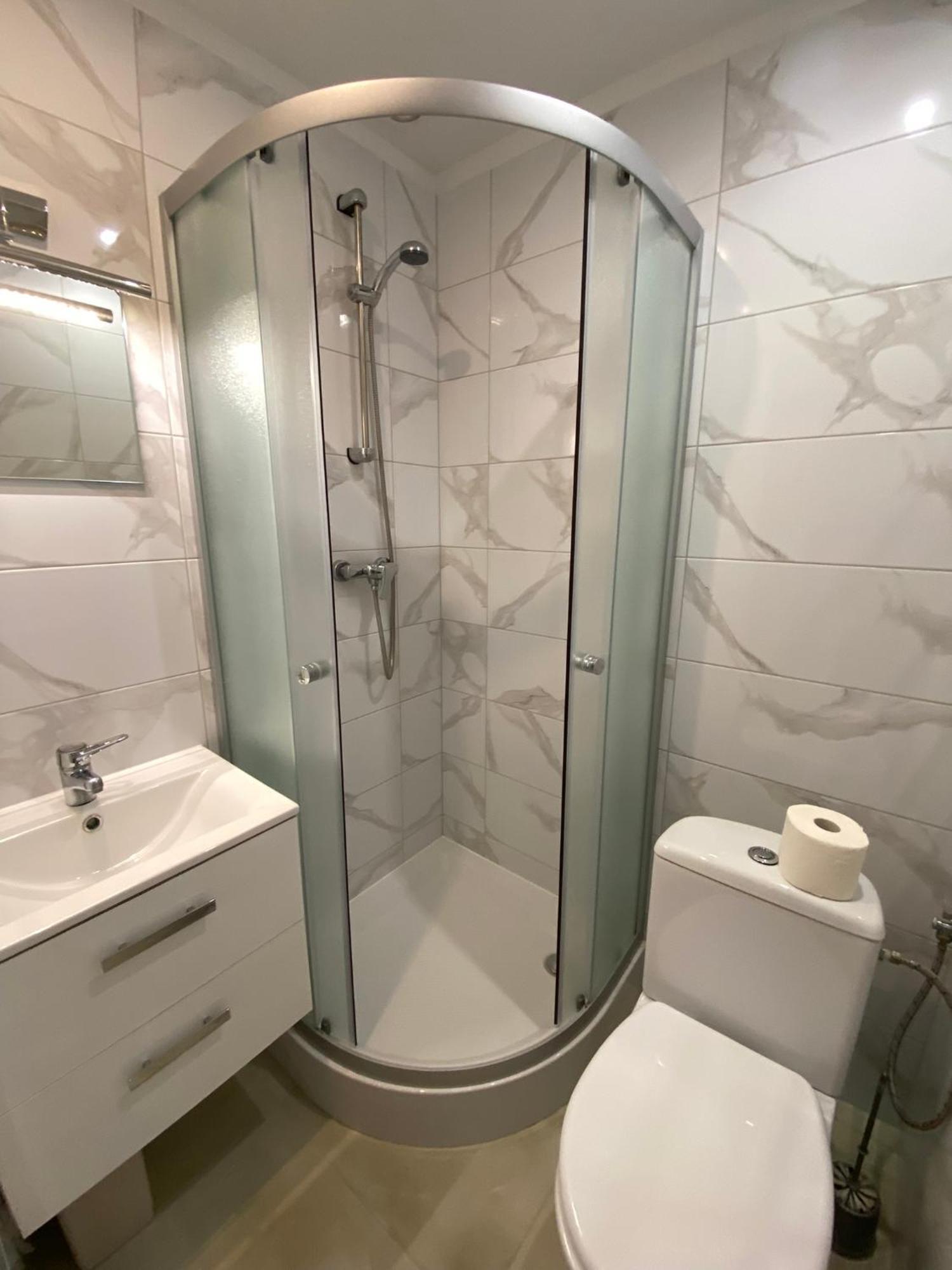 Stajnia Pod Debem Bed & Breakfast Starachowice Eksteriør bilde